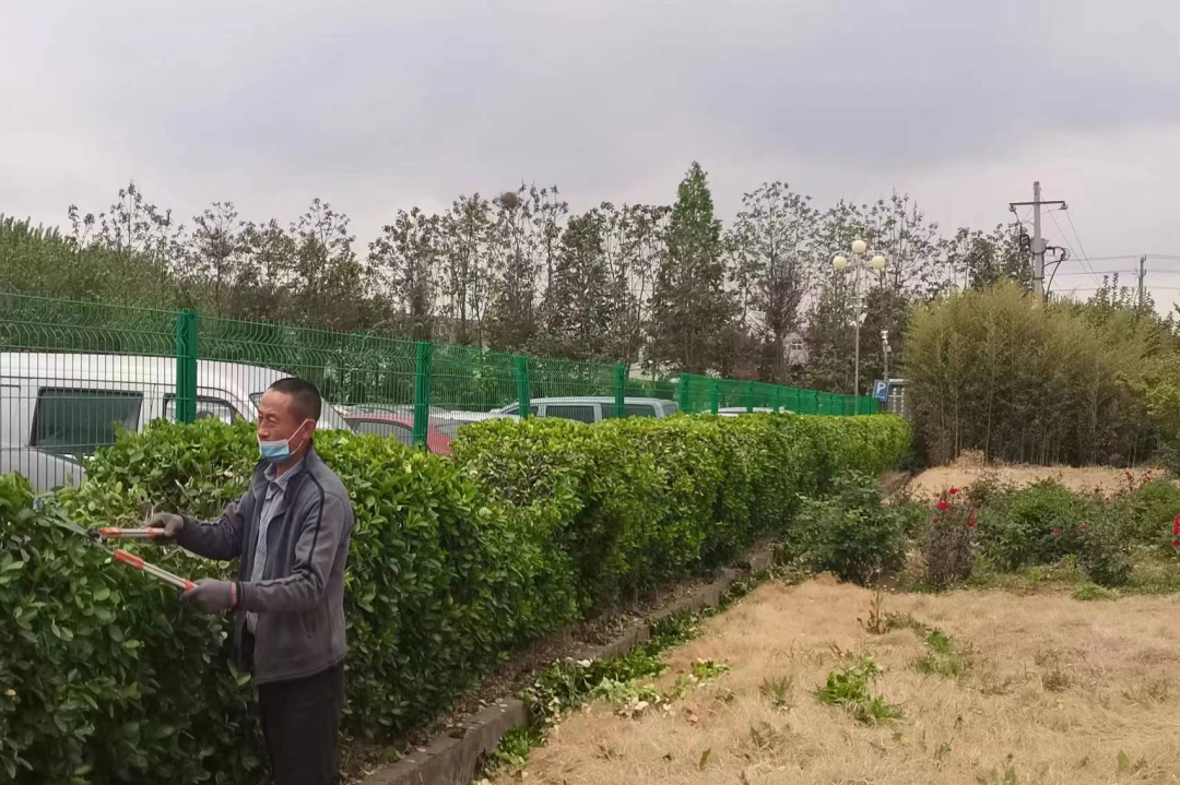 默默付出的背后是责任和极致精神