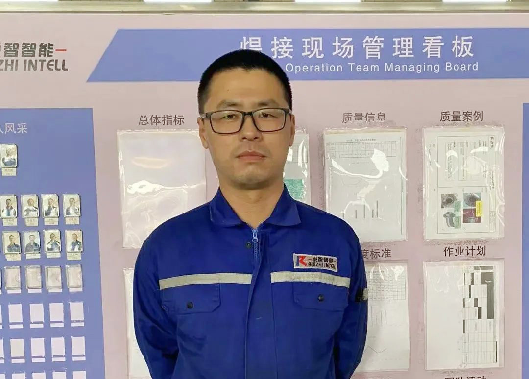 榜样的力量-焊接明星吕新春