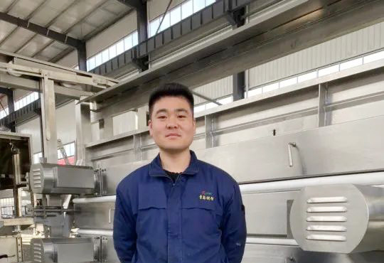 技术标兵 敬业楷模-李洋